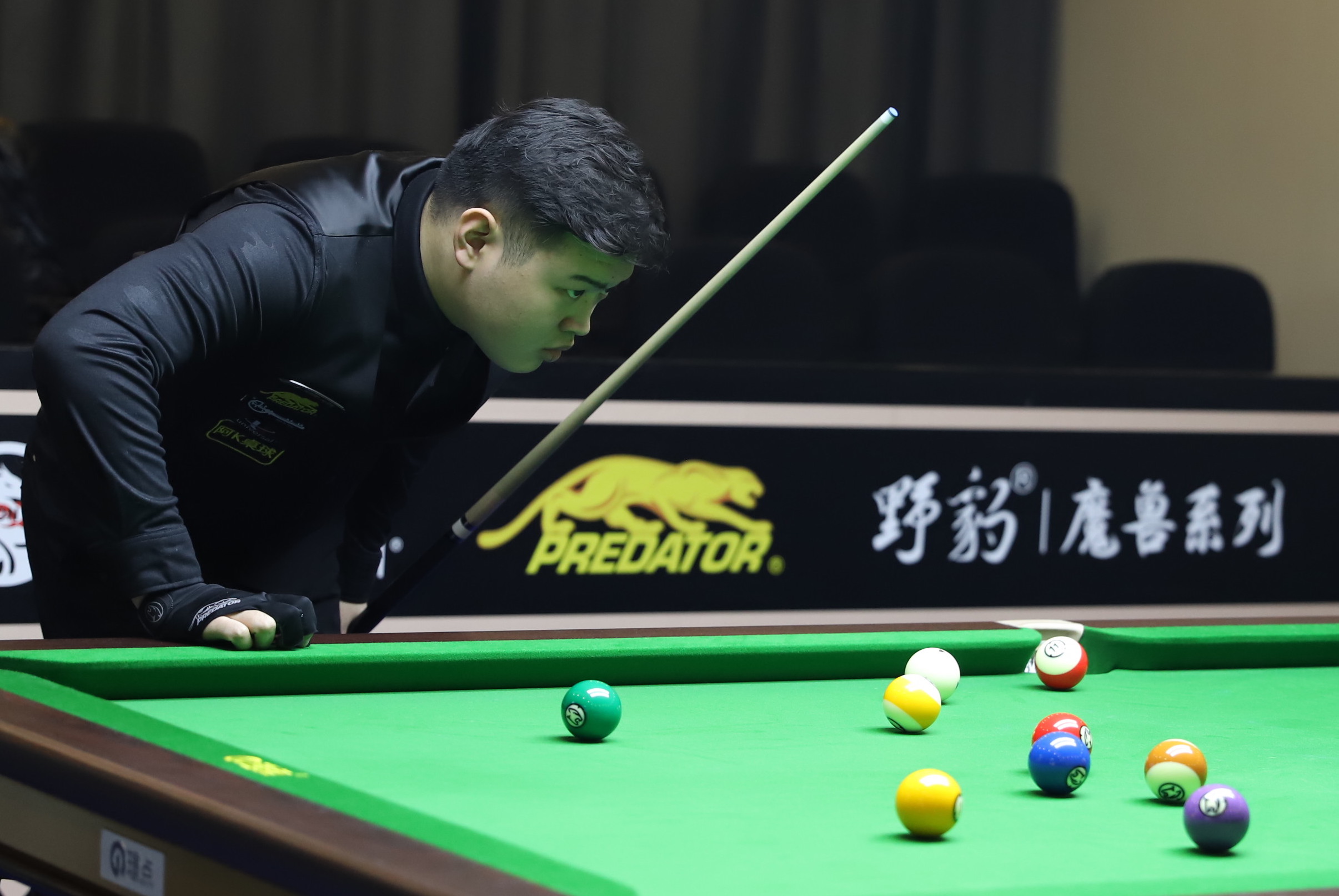 冰雪对抗的 冰雪对抗的