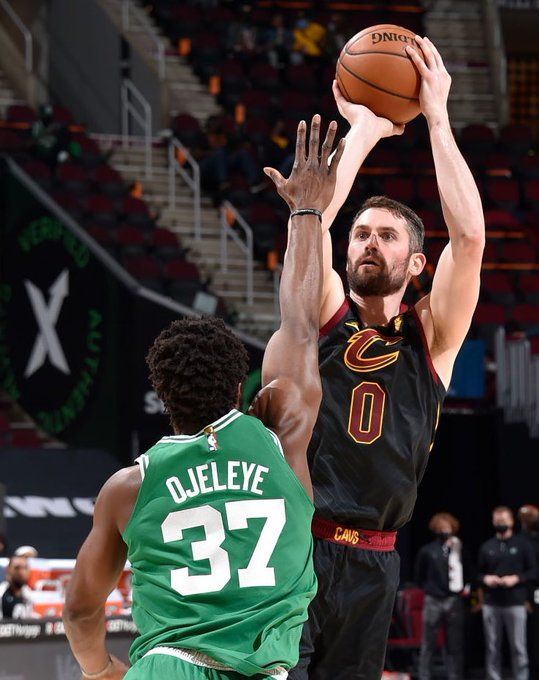 参考两队近 参考两队近